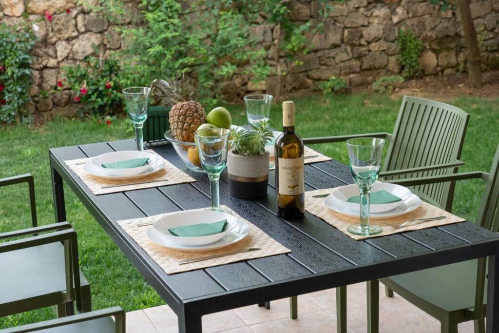 Central & Elegant Suite With Private Garden Argostolion Dış mekan fotoğraf