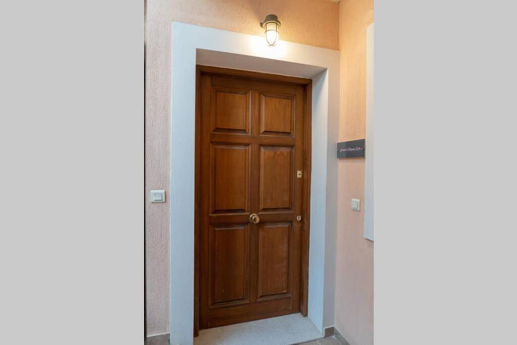 Central & Elegant Suite With Private Garden Argostolion Dış mekan fotoğraf