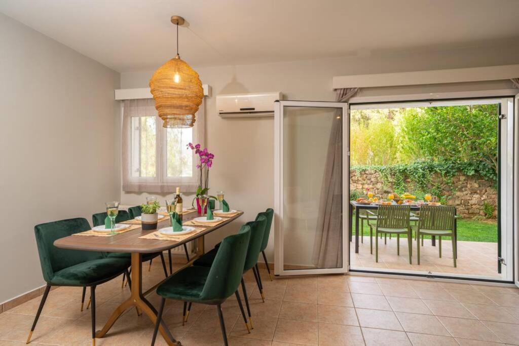 Central & Elegant Suite With Private Garden Argostolion Dış mekan fotoğraf